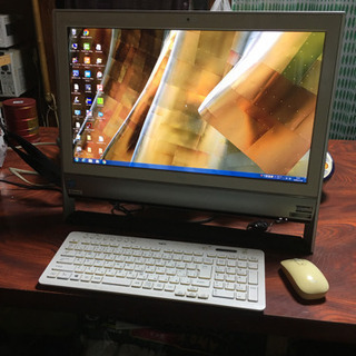 デスクパソコン