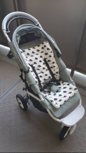 Air buggy ミントグリーンベビーカー　シート付き　交渉なしならあと3000円引き
