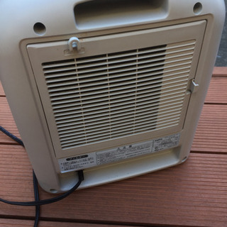 セラミック ファンヒーター❗️タイマー+強弱あり！の画像