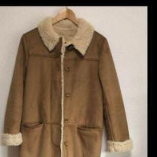 アングリッドのフェイクファーコートの画像