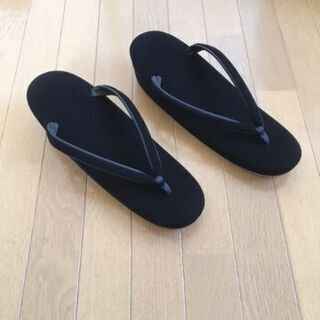 ＜（再）値下げしました＞喪服用ぞうり（未使用）