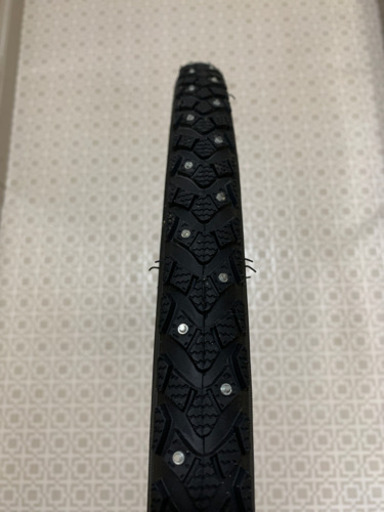 クロスバイク用スパイクタイヤ譲ります