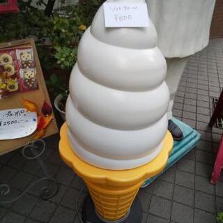 ソフトクリームの置物