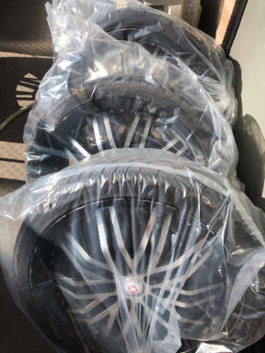 245/35/ZR20 タイヤホイールセット