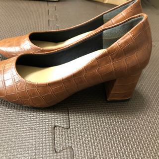 22.5パンプス　ほぼ未使用