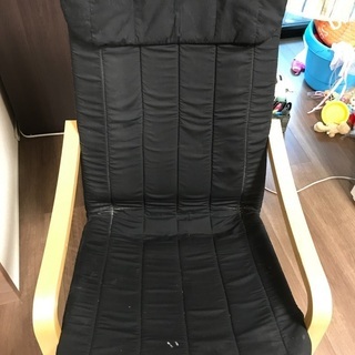 黒いチェア