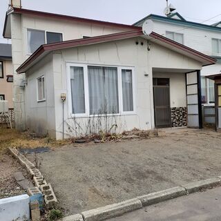 キレイになりました。春採一戸建て借家 家賃だけで入居出来ます。