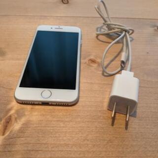 iPhone8 64G SIMロック解除済みの画像