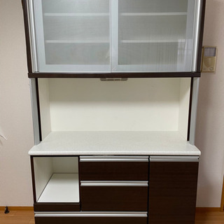 カップボード　引き取りに来ていただける方