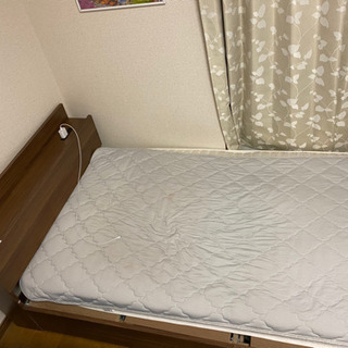 シングルベッド　引き出し付　譲ります