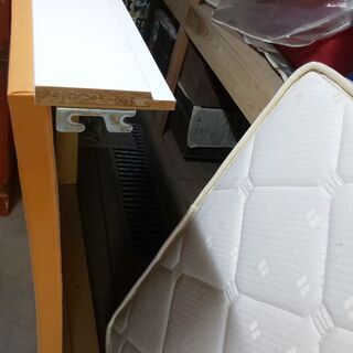 シングルベッド　白の画像