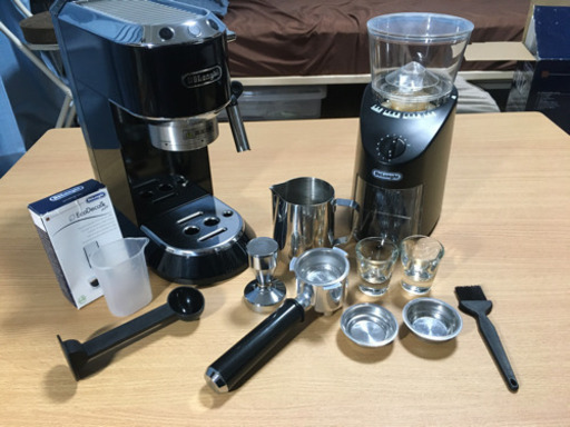 デロンギ(DeLonghi) エスプレッソセット(EC680BK、KG364J)