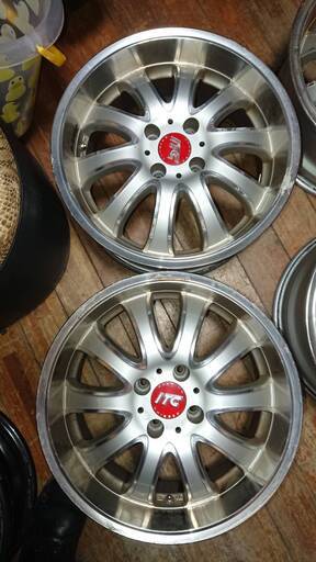 16インチ7J  他にも多数出品しています❗️