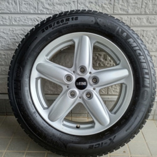 205/60r16 スタッドレス MINI ミニ クロスオーバー