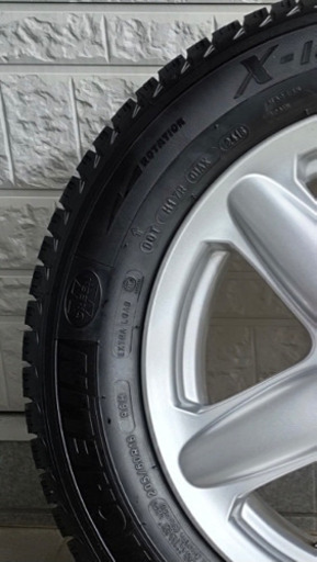205/60r16 スタッドレス　MINI ミニ　クロスオーバー