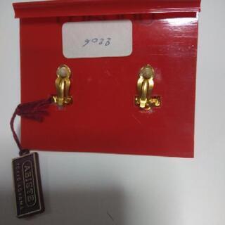 ウンガロ  ヴィンテージ イヤリングの画像