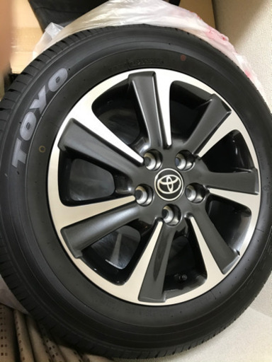 VOXY煌2純正16インチホイールタイヤ4本セット