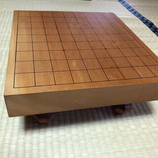 【将棋盤足付き、駒セット】の画像