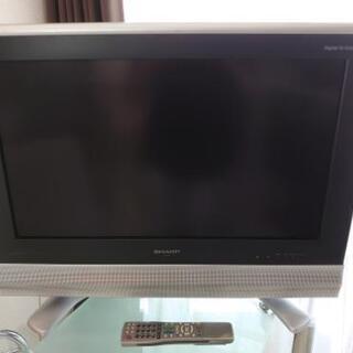 SHARP　AQUOS　26インチ液晶テレビ