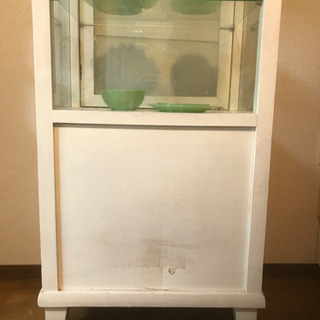 アンティーク調／キャビネット※写真の食器別売