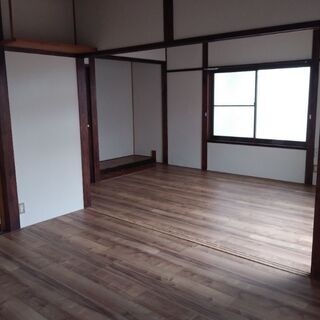 庭あり！ペットと住める一戸建て！四日市市朝明町。