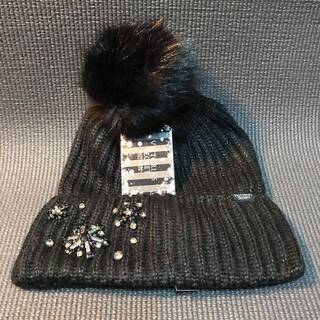 お買い得‼️入手困難‼️【日本未入荷 ヴィクトリアシークレット ニット帽】正規品の画像