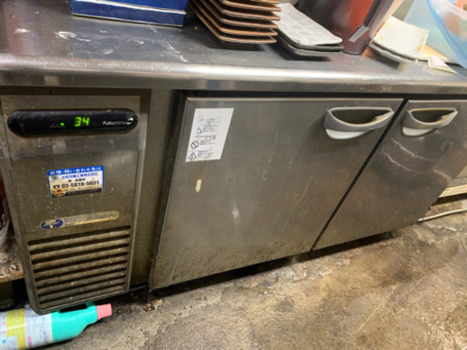フクシマ製　コールドテーブル冷蔵、冷凍2面