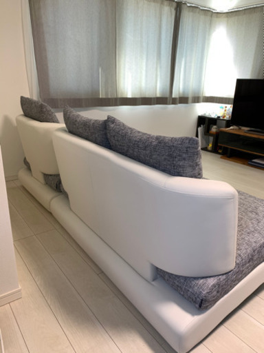 Bella curva  ホワイト×グレー　３人掛け＋ソファベッド