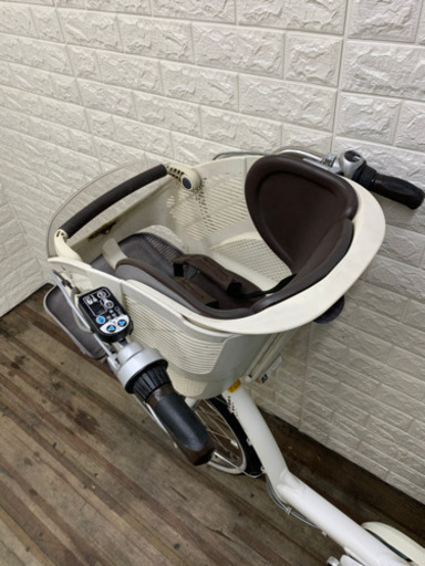 ブリジストン　アンジェリーノ　前後子供乗せ　8.9AH 新基準　電動アシスト自転車