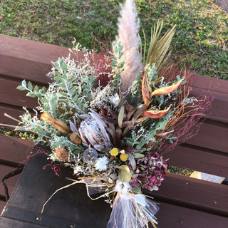 ウェディングブーケ、ブートニアセットの画像