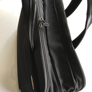 更に値下げしました！ビジネスバッグ【ワールドトラベラー】の画像