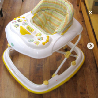 ベビー　キッズ　歩行器　
