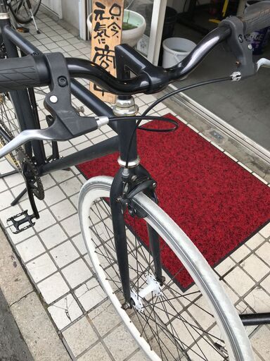 価格改定　マットブラックのピスト