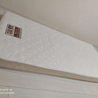 マットレス　シングルサイズ