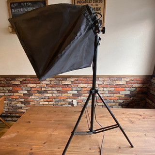撮影用照明機材の画像