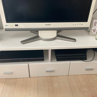 テレビ台　引き渡し待ち