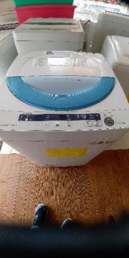シャープ洗濯機2014年製5.5キロ　別館倉庫場所浦添市安波茶2－8－6においてあります