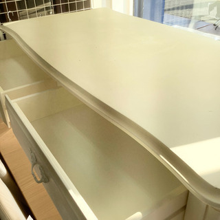 LAURA ASHLEY HOME(ローラアシュレイ)ローテーブル売ります！