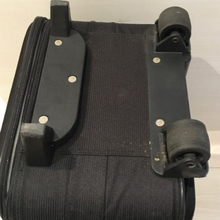 【marie claire】スーツケースの画像