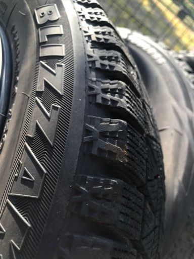 軽用‼️ブリジストン　ブリザック スタッドレス　４本セット‼️155／65／14インチ