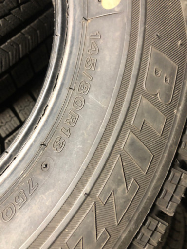 145/80R13 VRX ほぼ新品　4本セット❣️軽自動車に