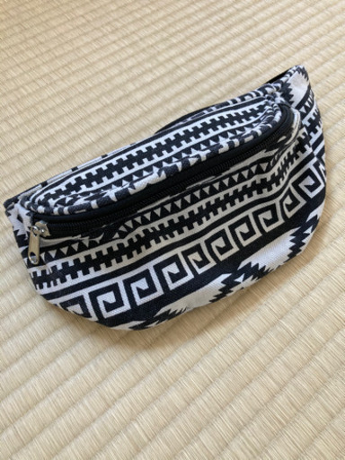 ミニボディバッグ(ノーブランド)