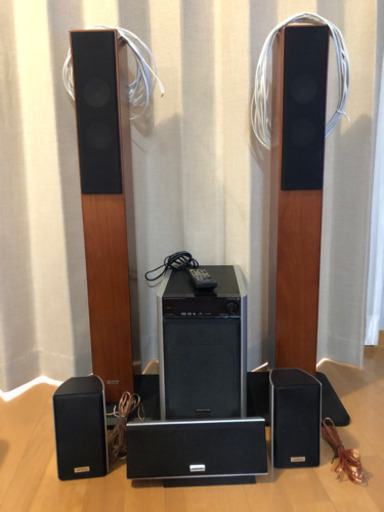 【1/9〜10に取りに来て頂ければ2000円お値下げ】ONKYO HTX-11X  /  D-11XC  /  D-108E  セットでお譲りします。