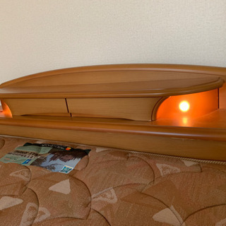 セミダブルベッドフレーム＋マットレスの画像