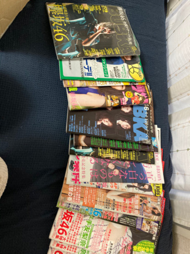 欅坂雑誌50冊強、特典ポスター10点強など