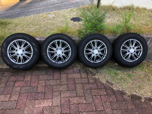 スタッドレスタイヤ4本セット（アルミホイール付き）