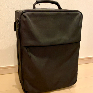 無印良品　スーツケース(キャリーバッグ) 南京錠付き