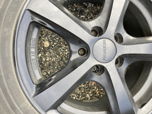 スタッドレス　エンケイホイールRIVAZZA