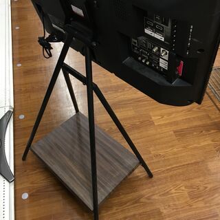 【トレファク府中店】SHARP　スタンド付き液晶テレビ　LC-32H30の画像