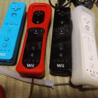 Wii U 4人ですぐ遊べるセットの画像